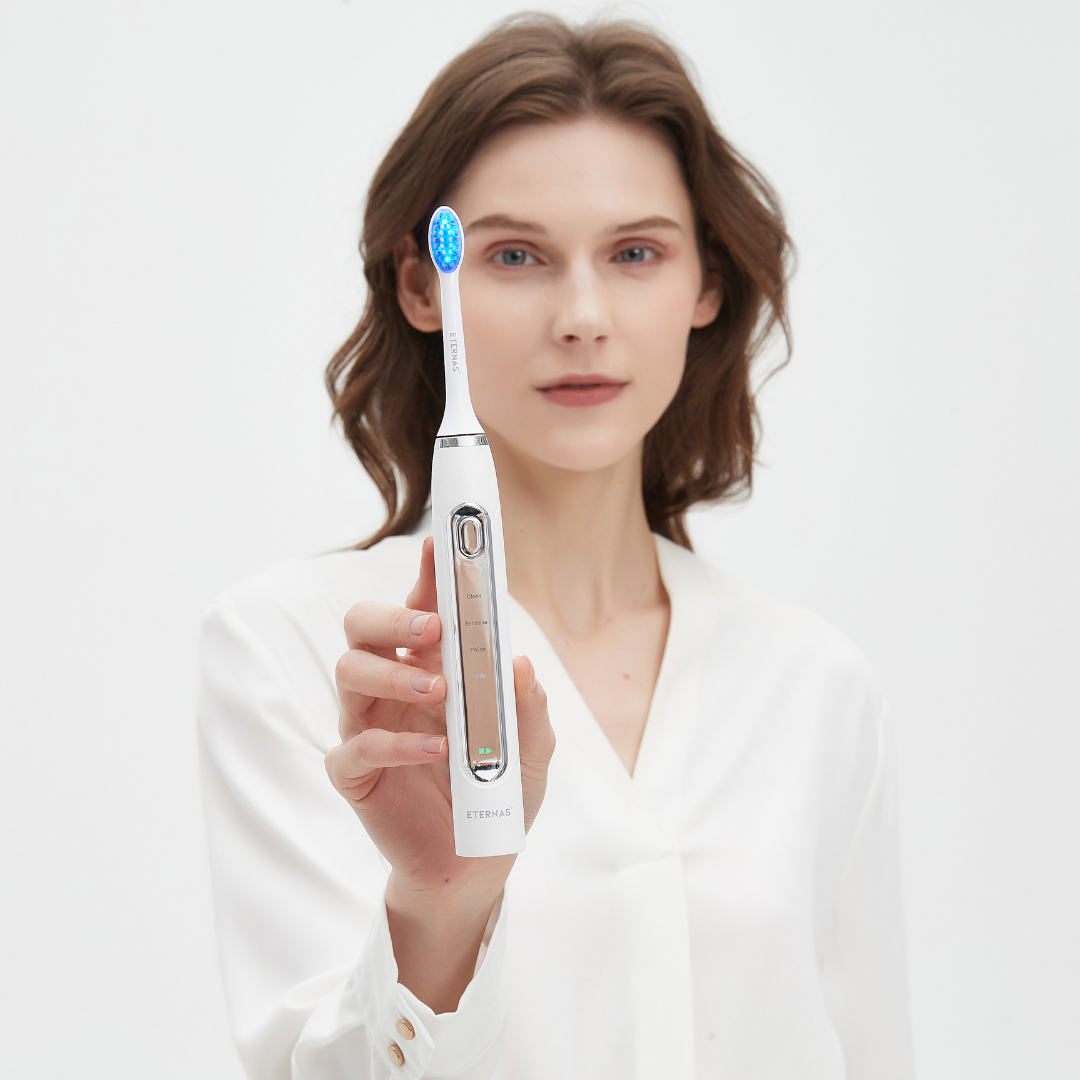 Cepillo de Dientes Eléctrico LED 2 en 1