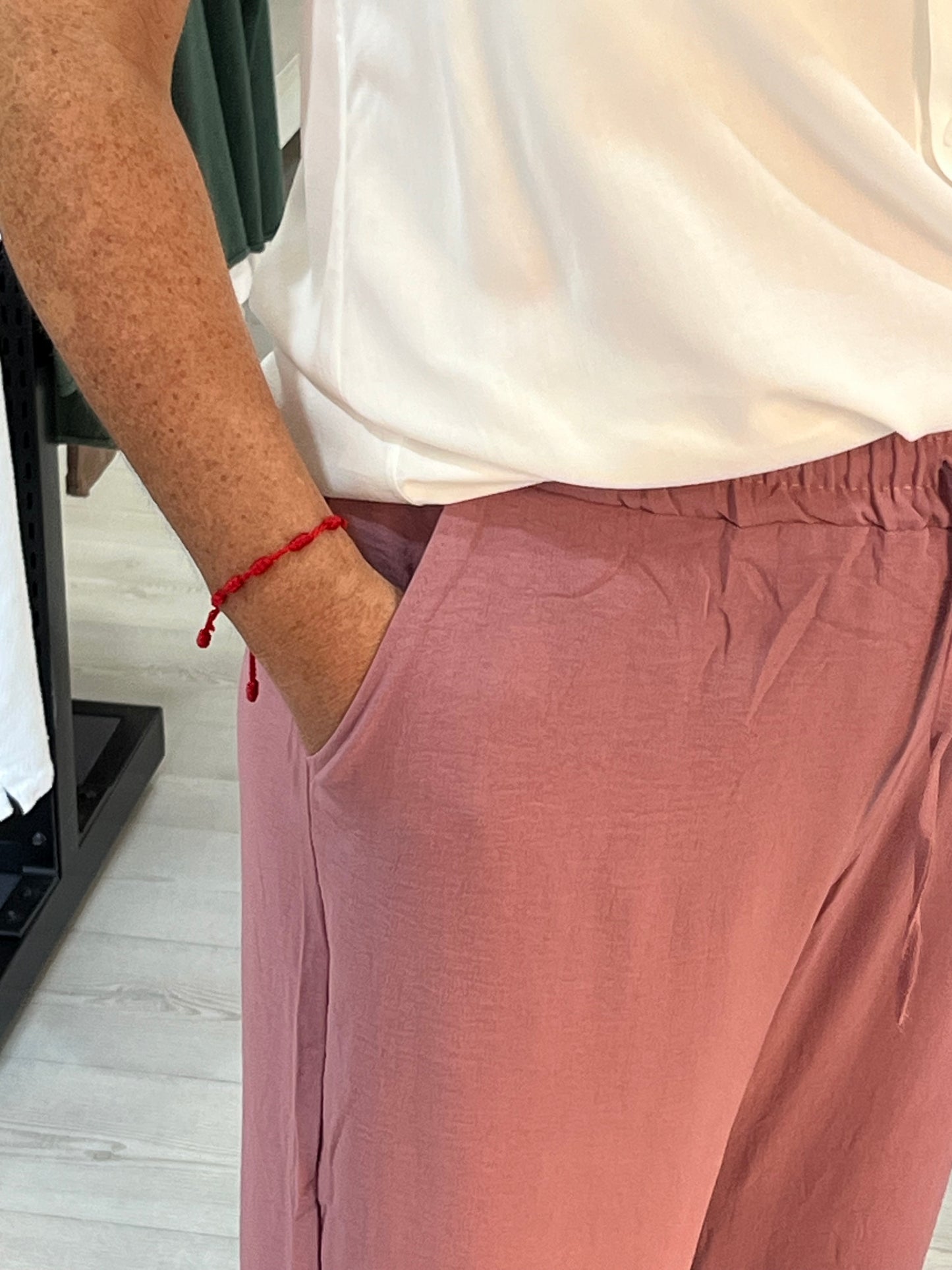 Pantalón fluido rosa Tiana