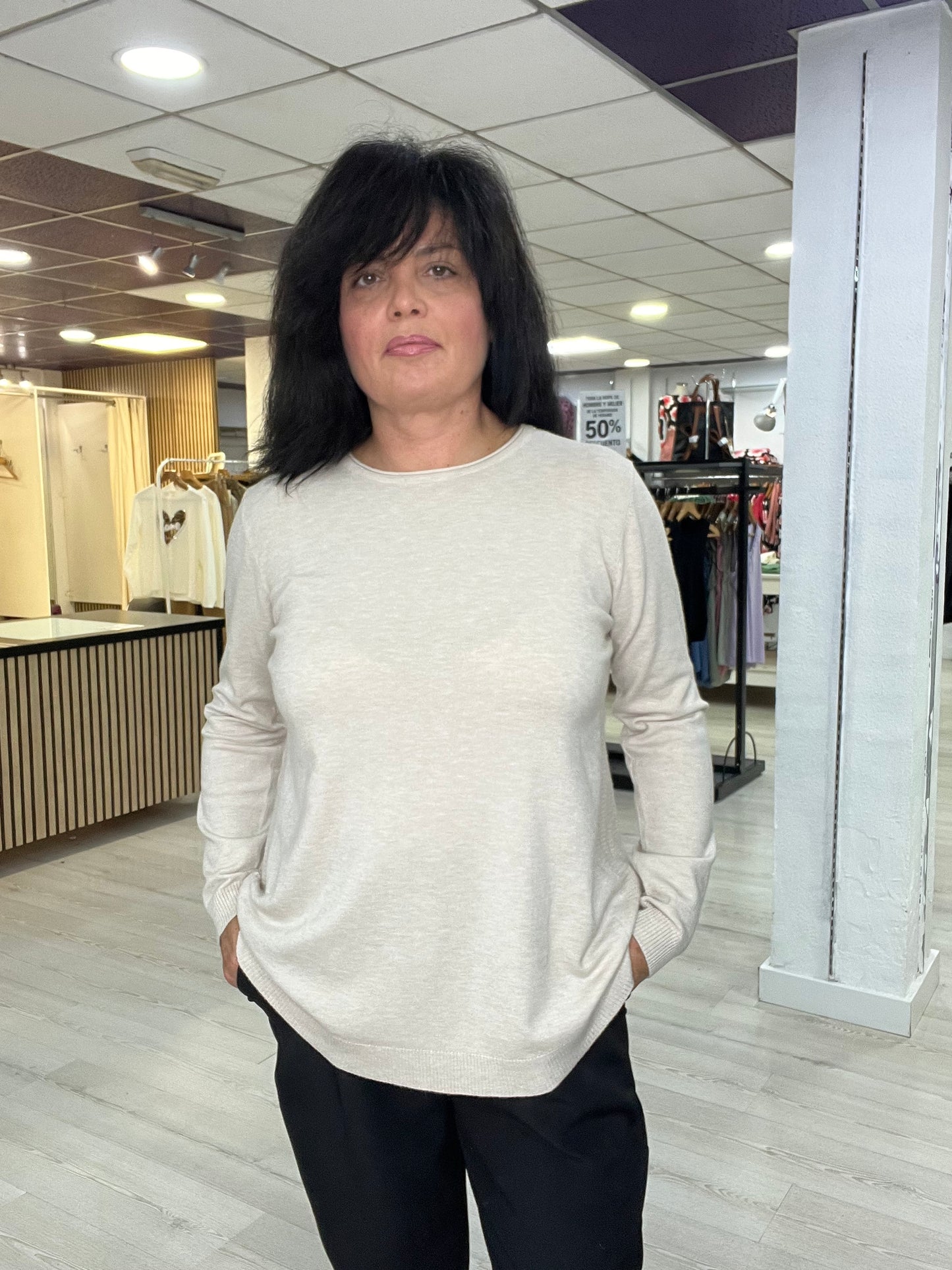 T-L/XL.👉Jersey suave con aberturas laterales beig Siloa