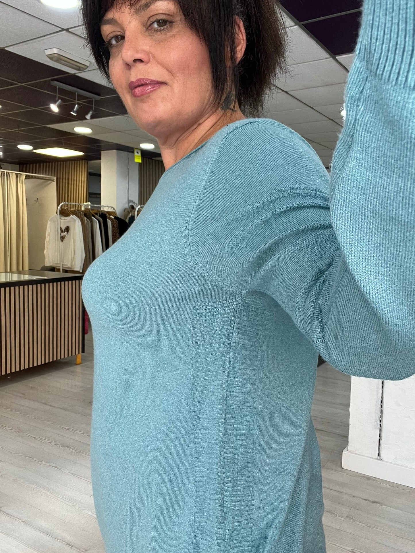 T-L/XL👉Jersey suave con aberturas laterales turquesa Siloa