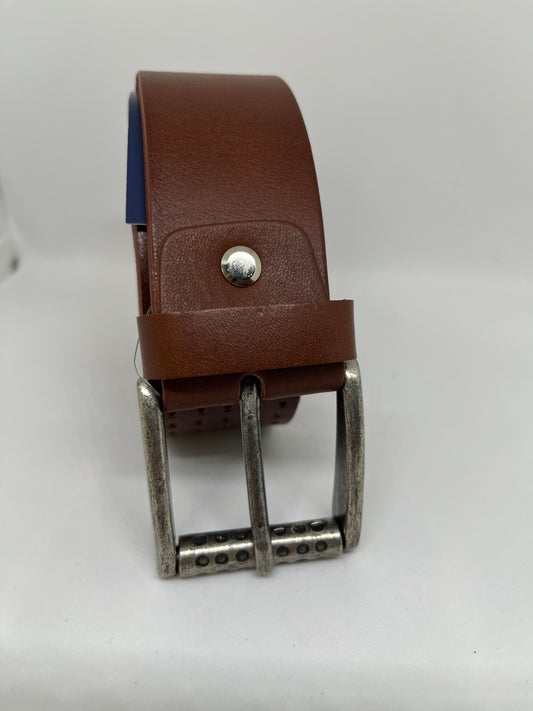 Cinturón perforado Camel