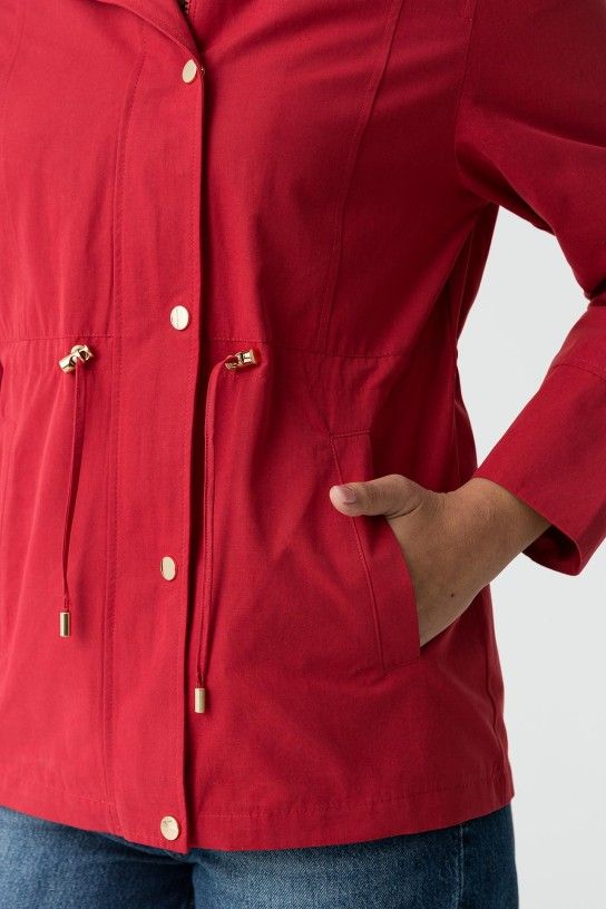 Parka roja Vela