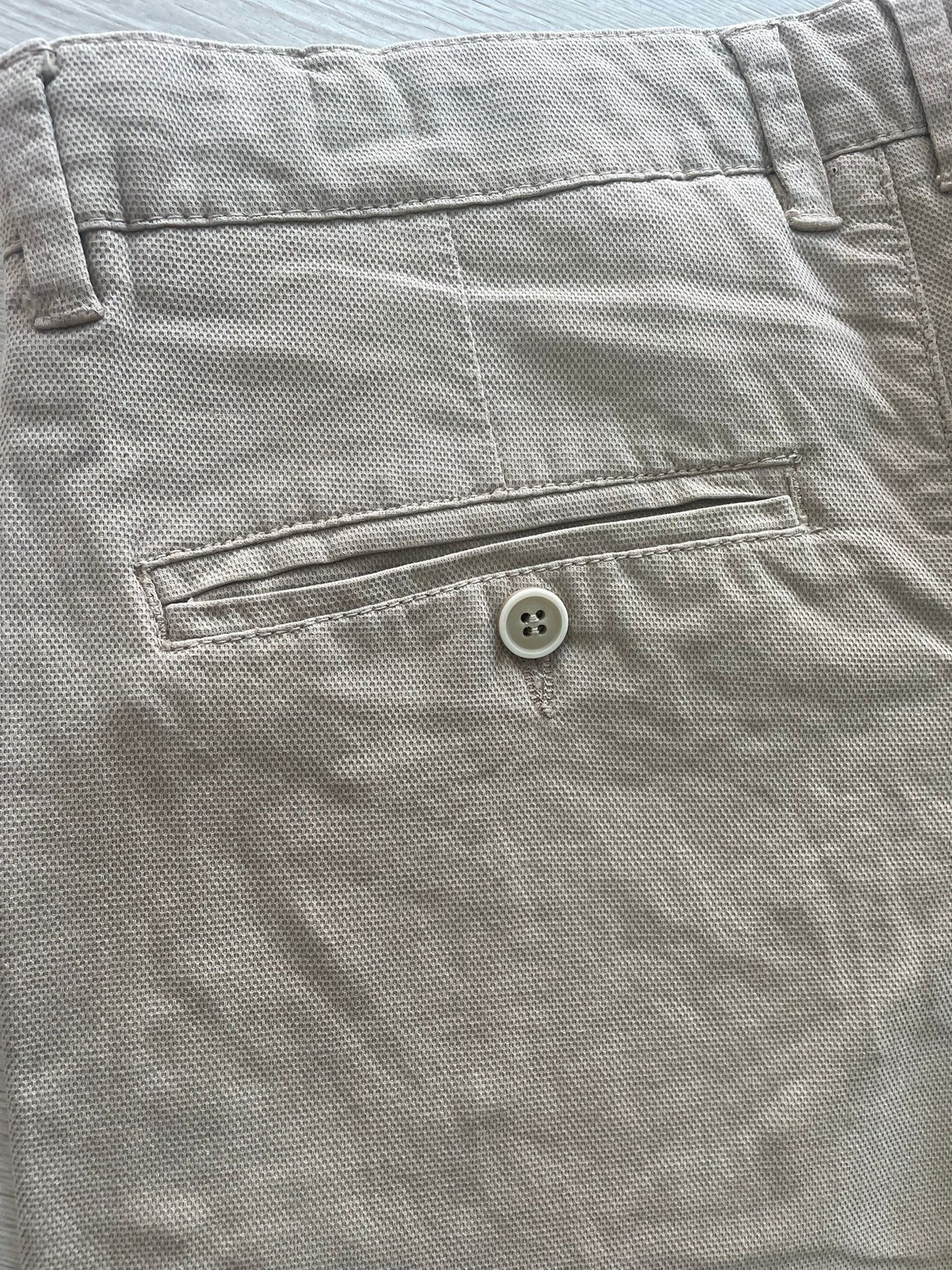 Pantalón chino beig Cove