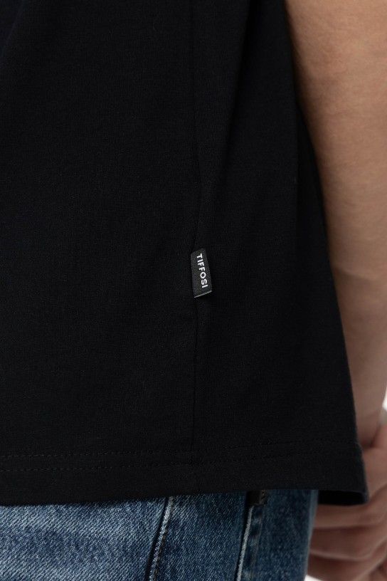 Camiseta negra Bexley