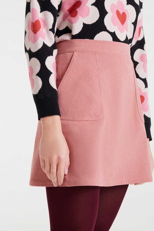 Falda de pana rosa