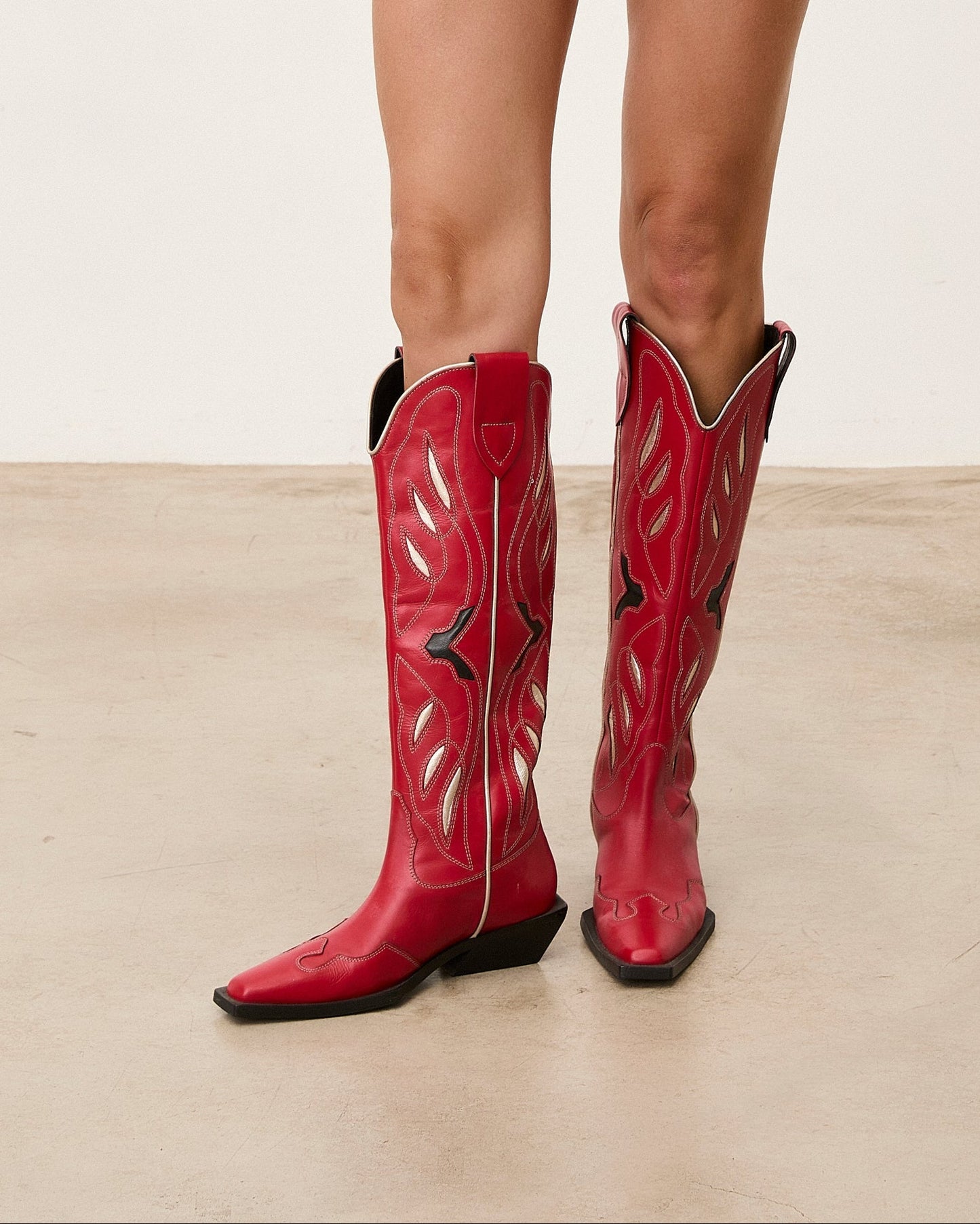 ROUGE WESTERN ROJO