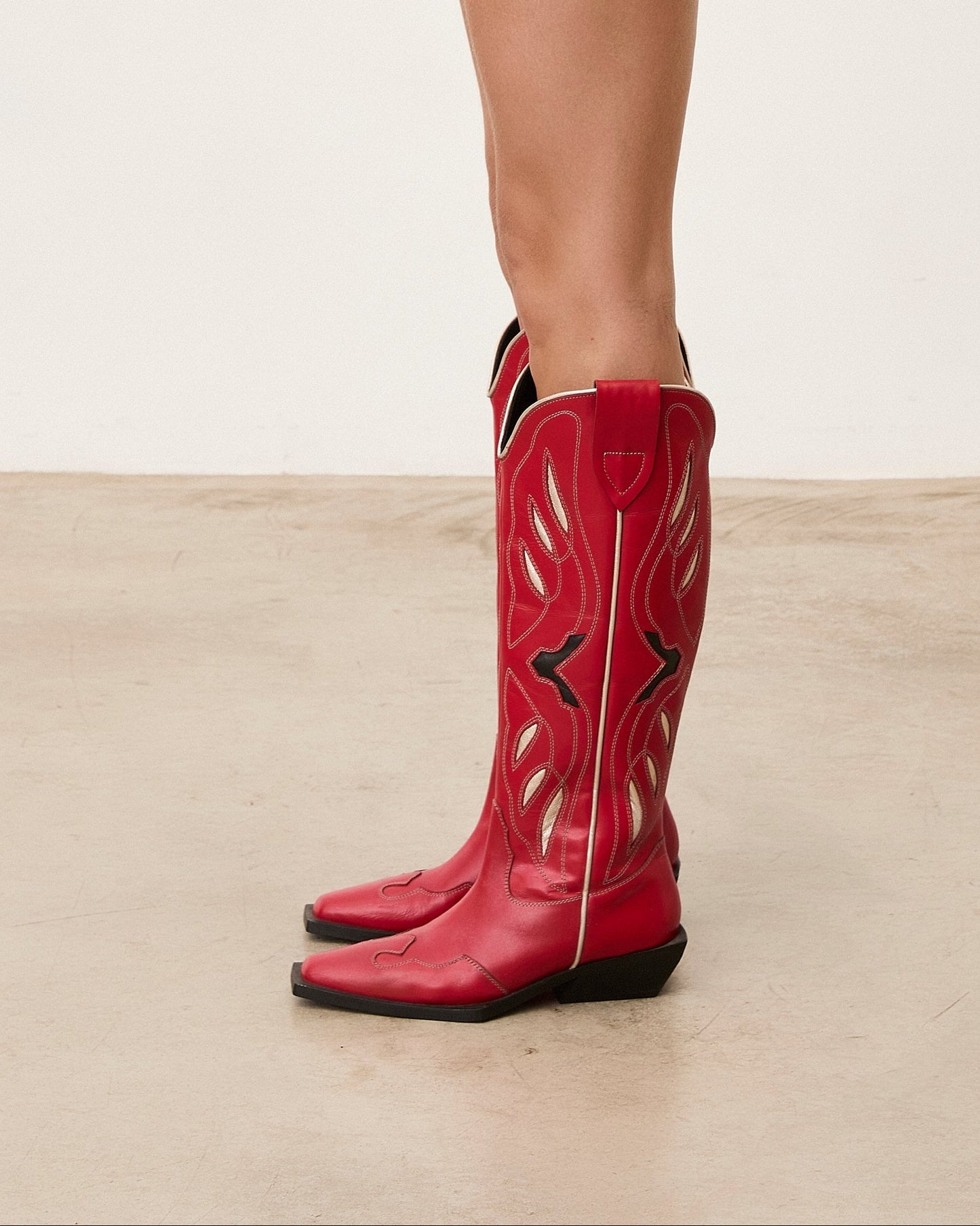 ROUGE WESTERN ROJO