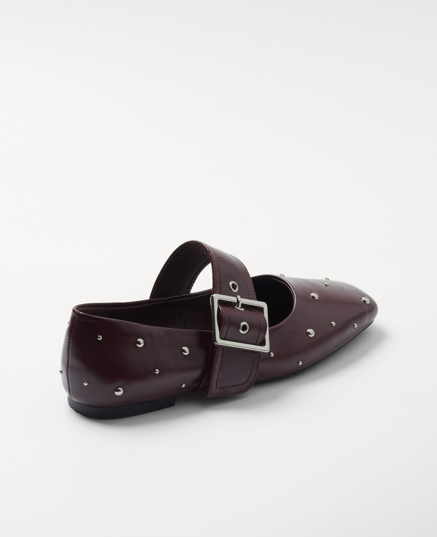 DOVI BURDEOS TACHAS