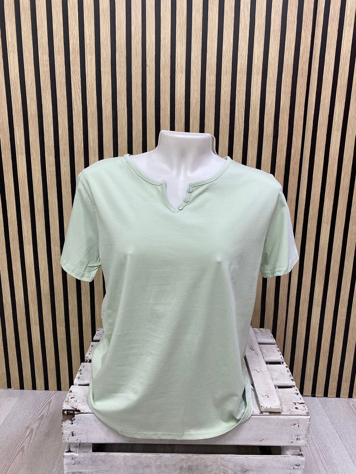 Camiseta verde Sarabi