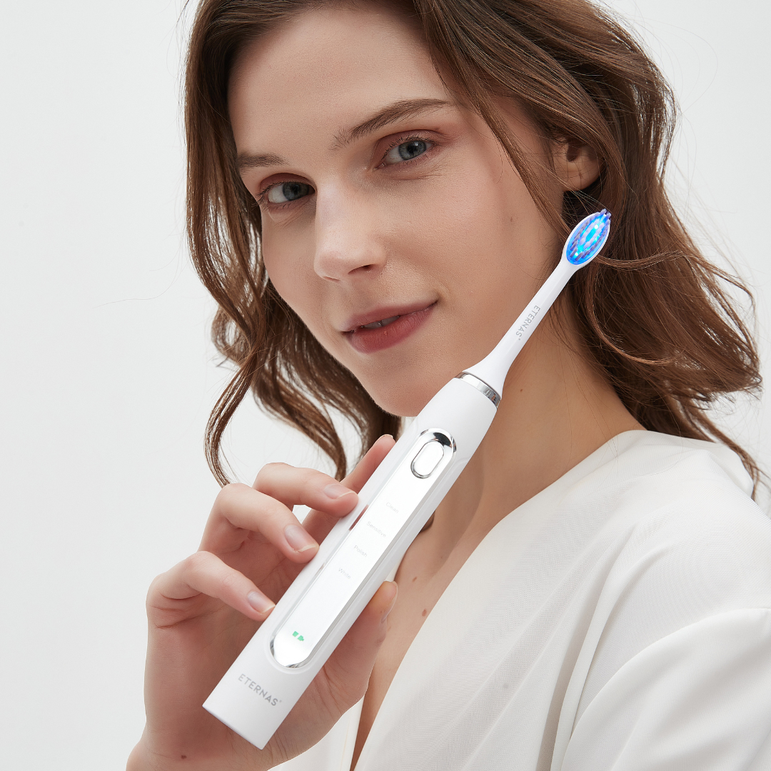 Cepillo de Dientes Eléctrico LED 2 en 1