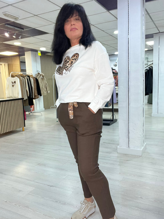 Pantalón elástico marrón Bella