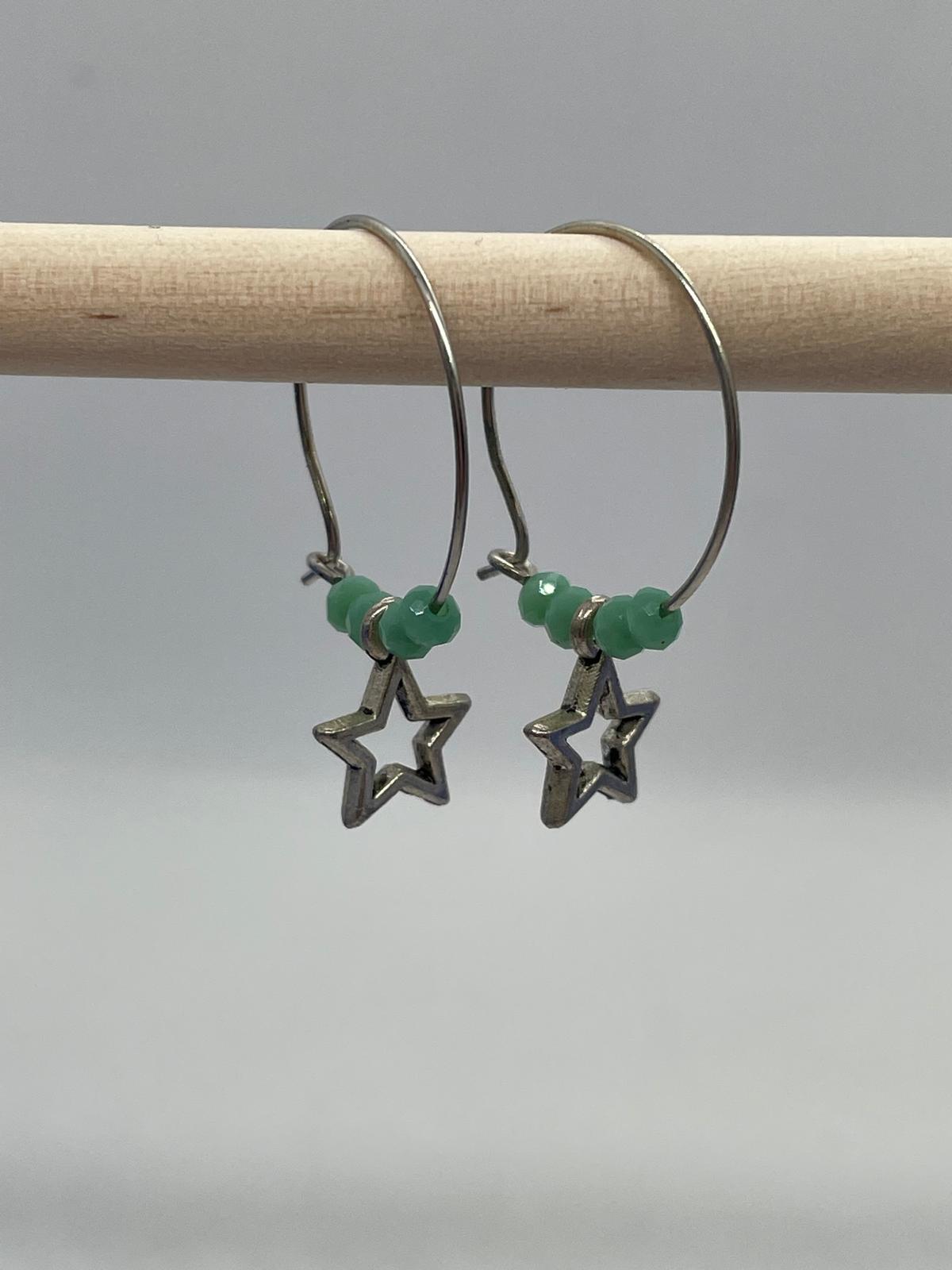 Pendientes aros estrellita