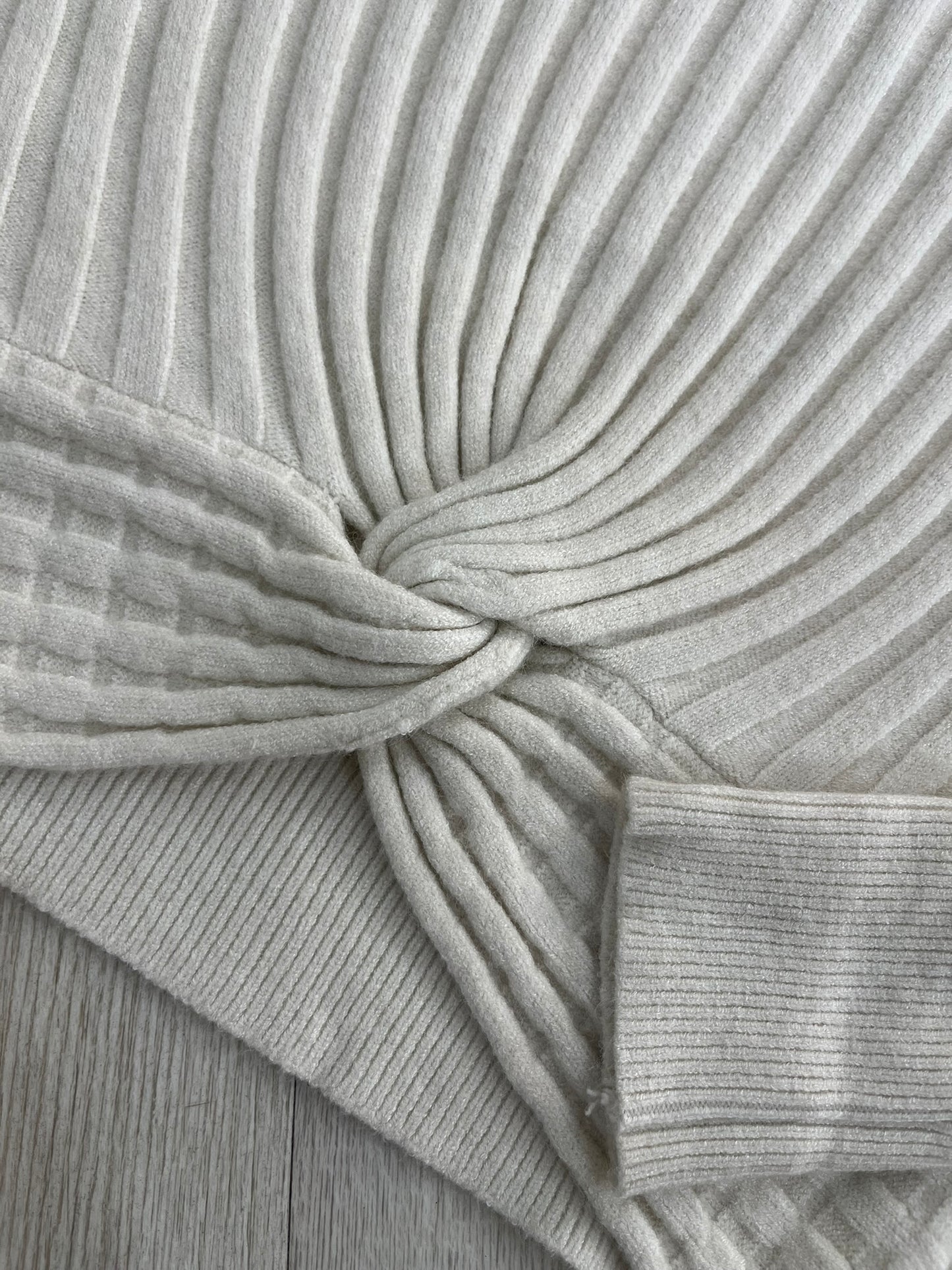 T-M/L👉Jersey de nudo blanco Mariona