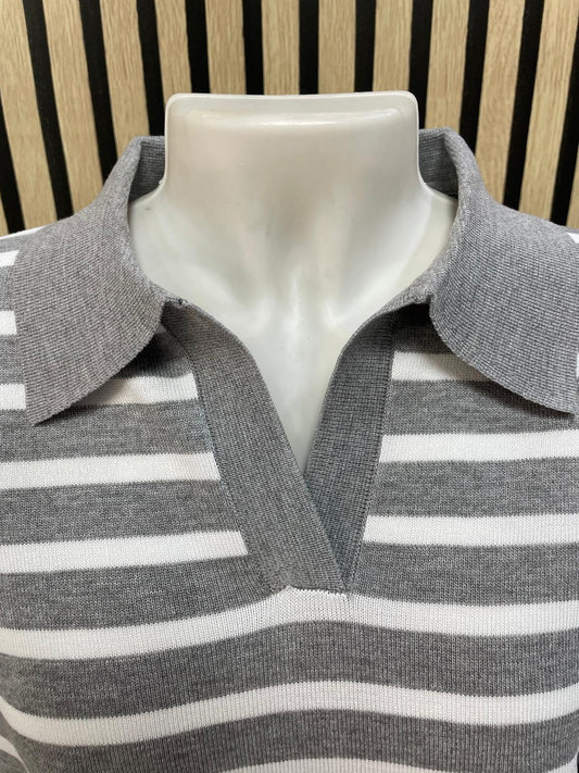 Polo de rayas gris