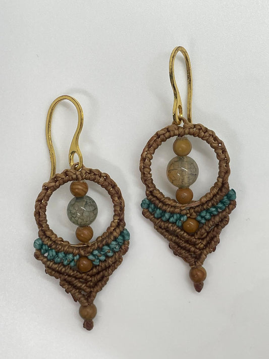 Pendientes micromacramé marrón