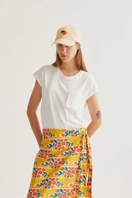Camiseta con bolsillo blanca