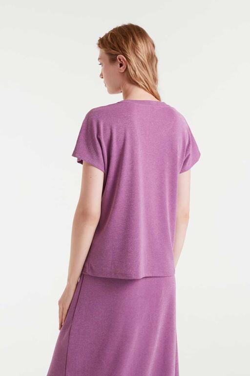 Camiseta brillante lila