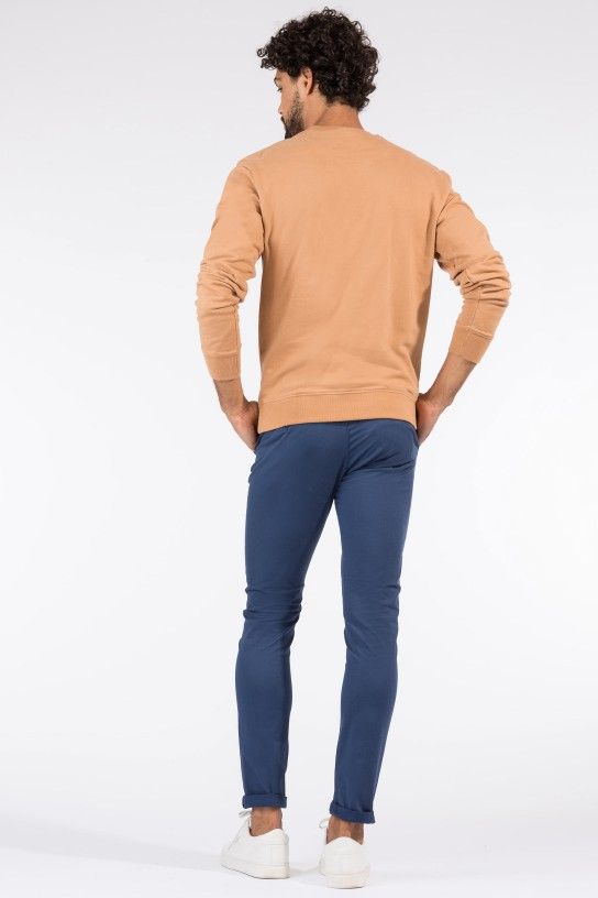 Pantalón chino azul