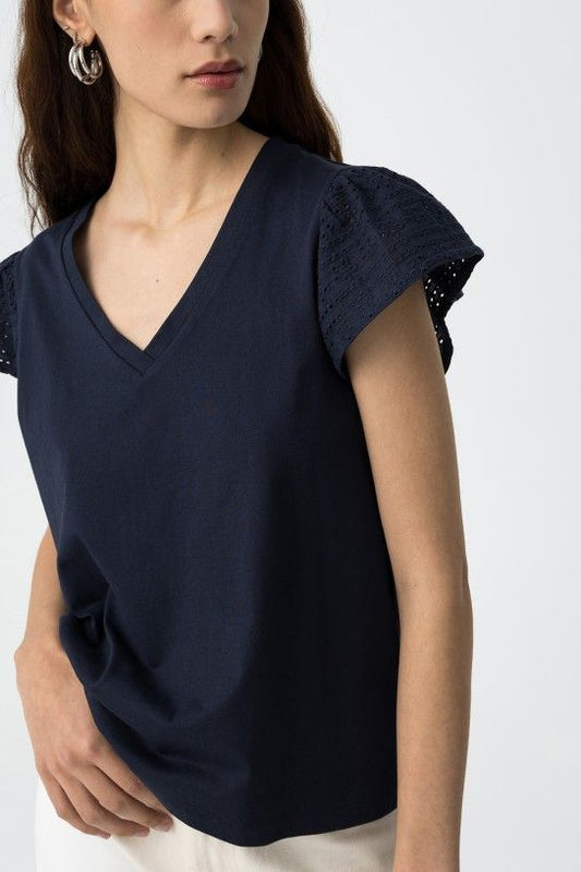 Camiseta escote pico Graciosa