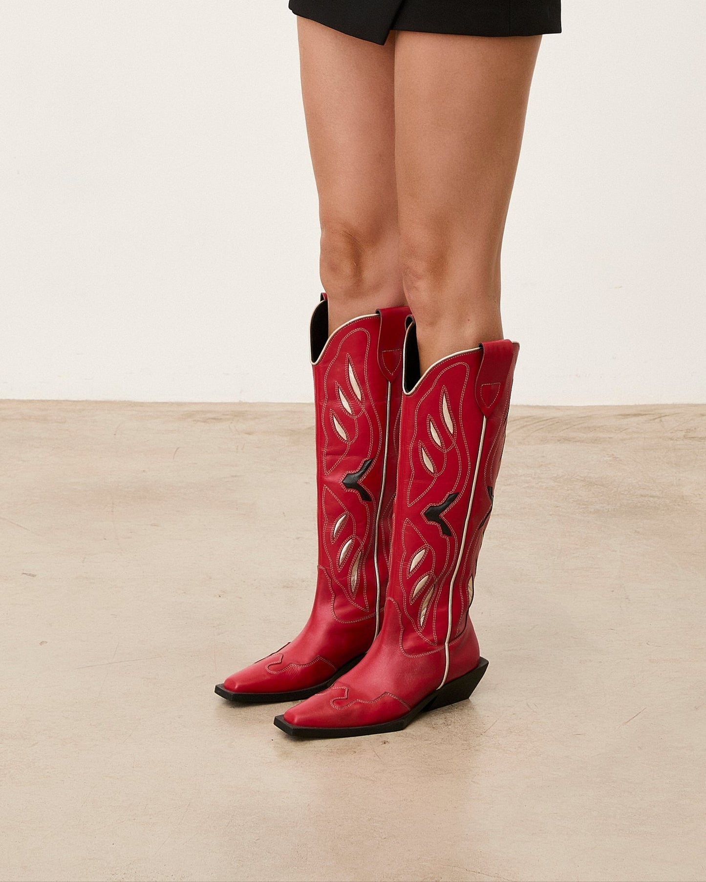 ROUGE WESTERN ROJO