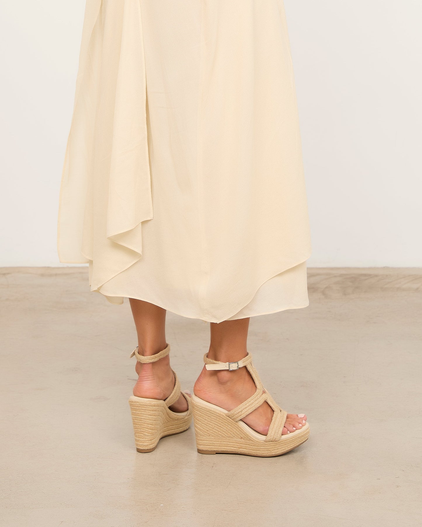MIRTA BEIGE