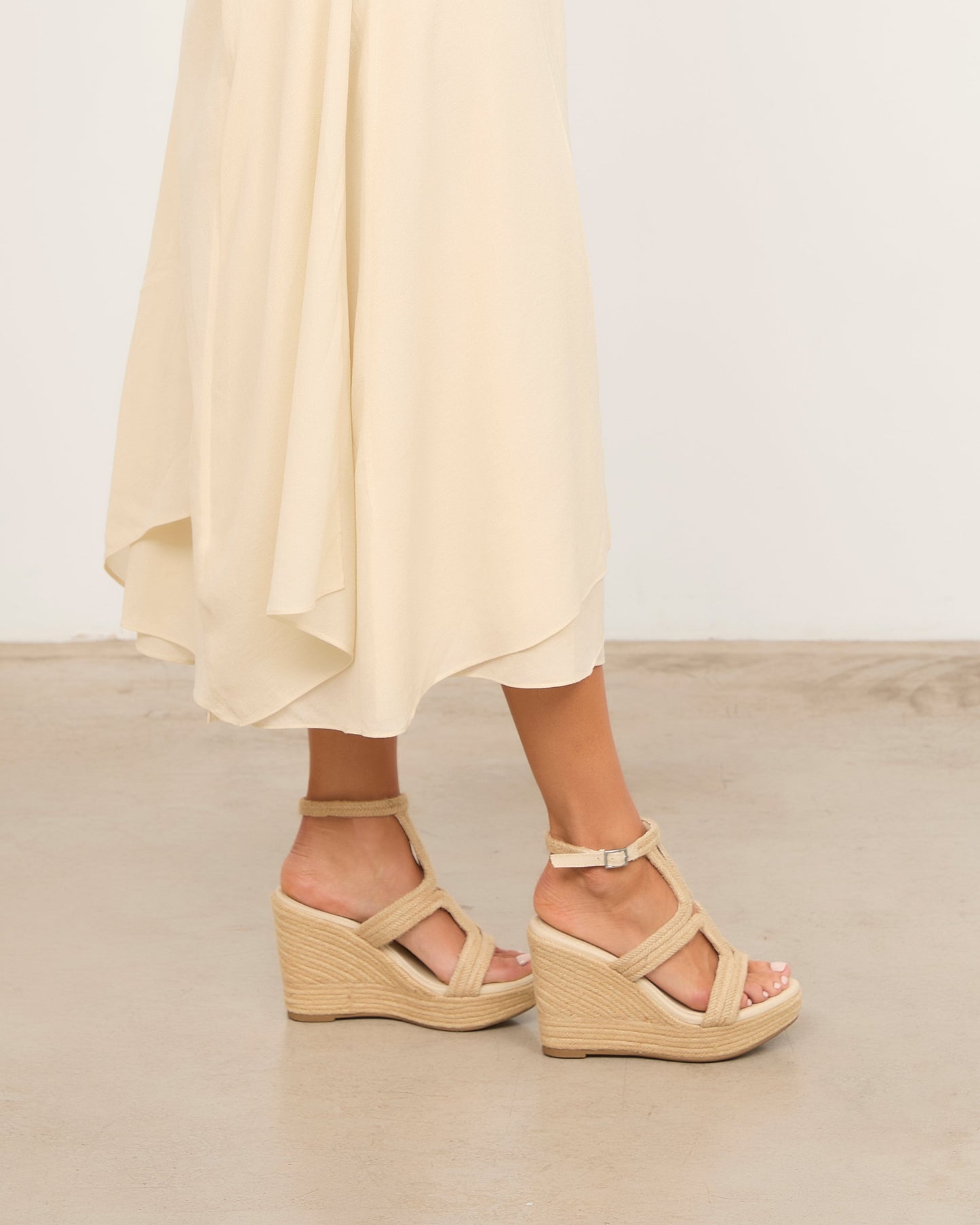 MIRTA BEIGE