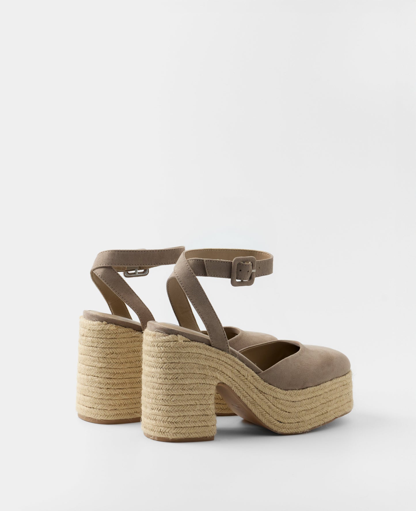 TINA TOPO STRAW