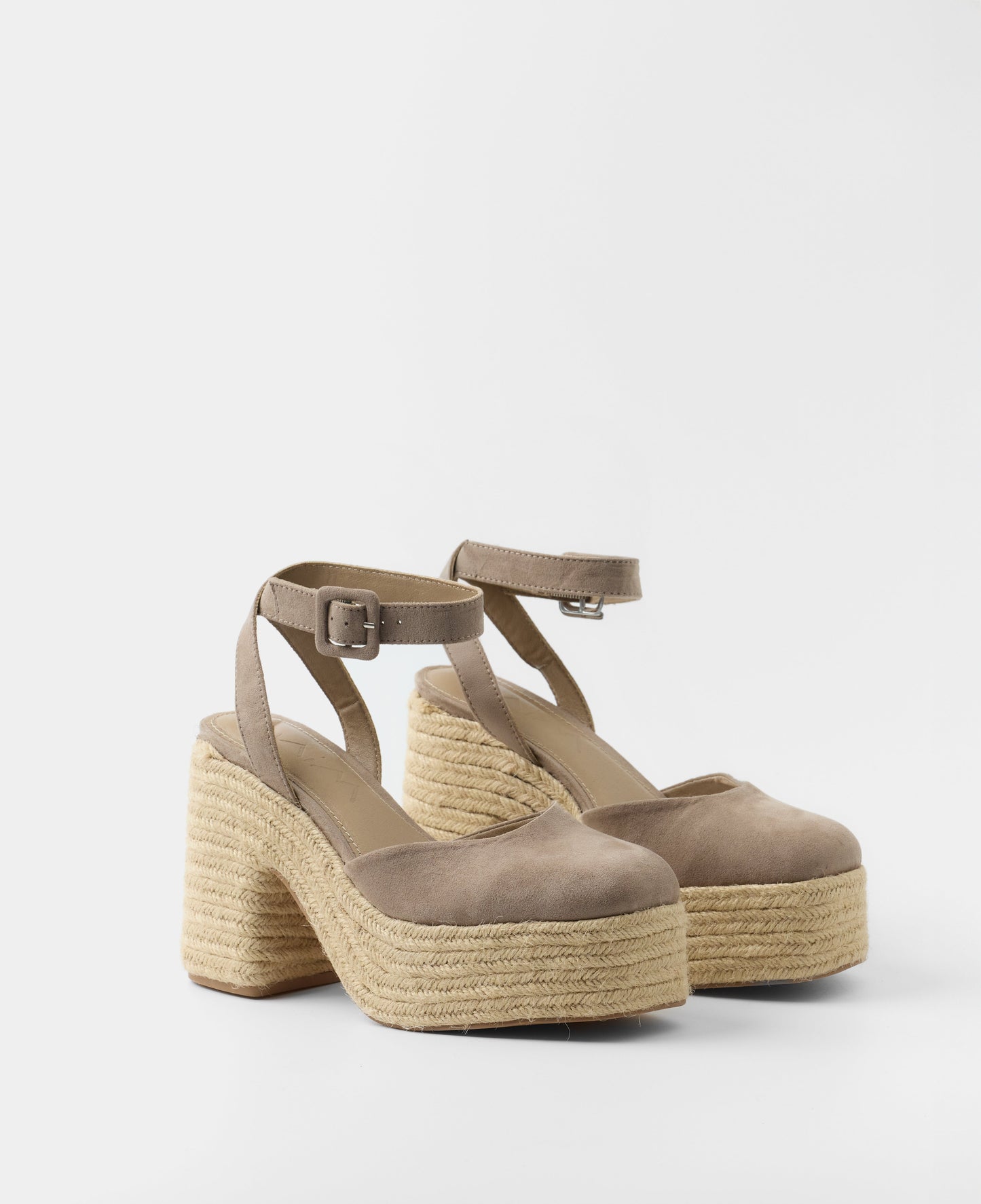TINA TOPO STRAW