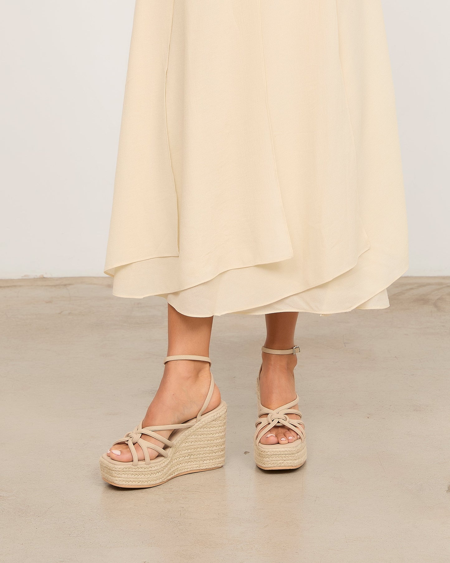 VERA BEIGE