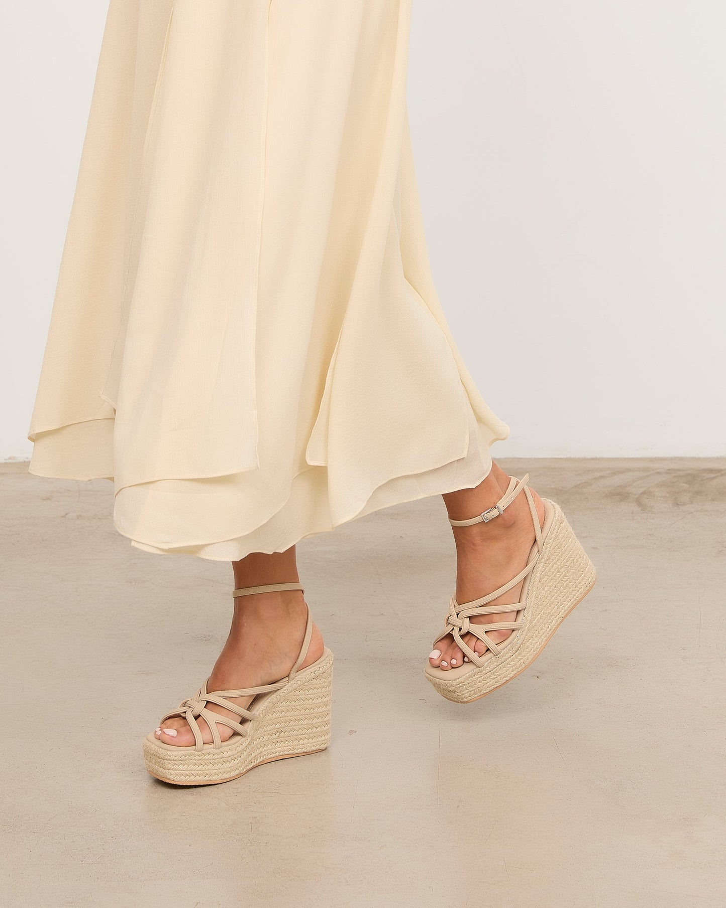 VERA BEIGE