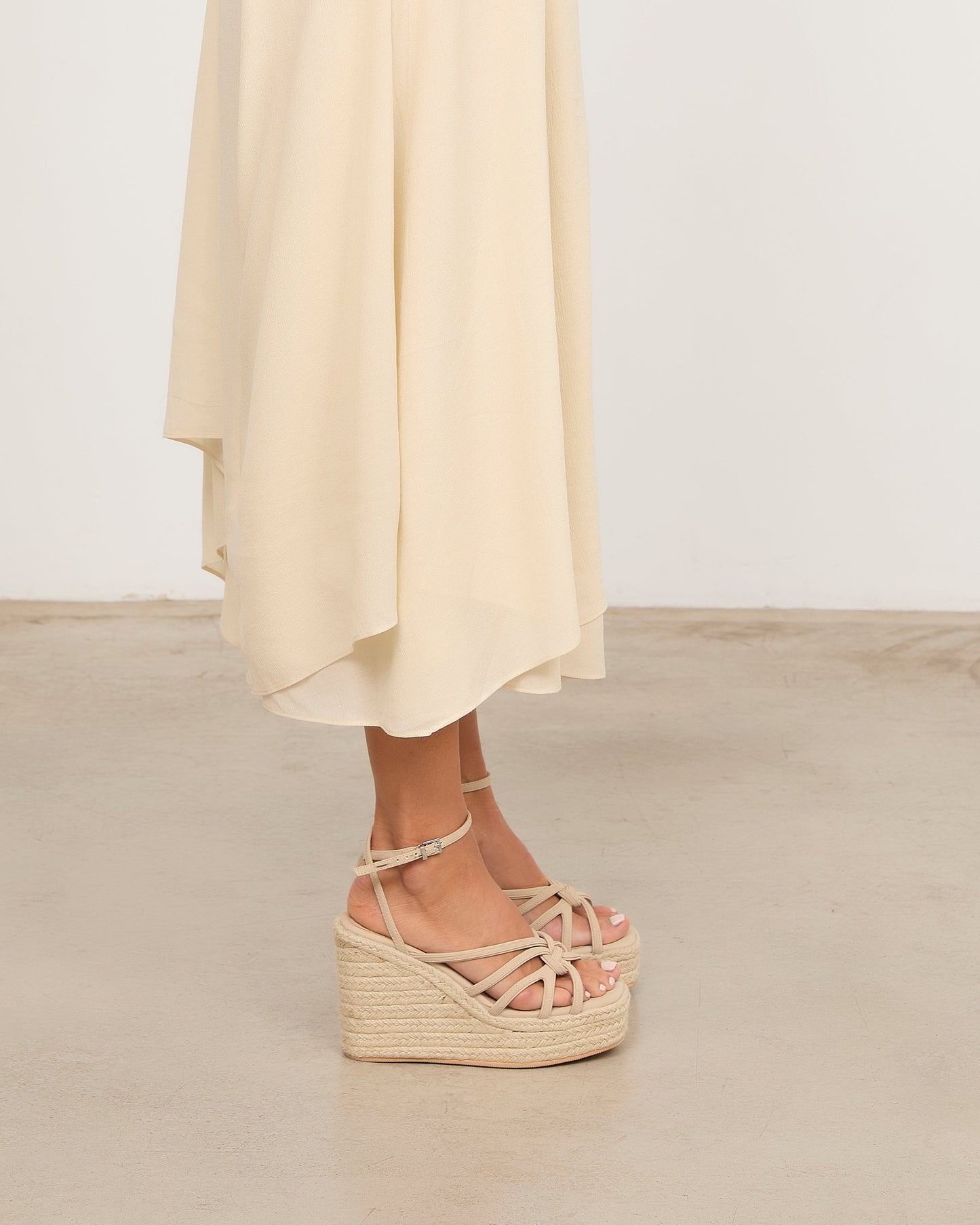 VERA BEIGE