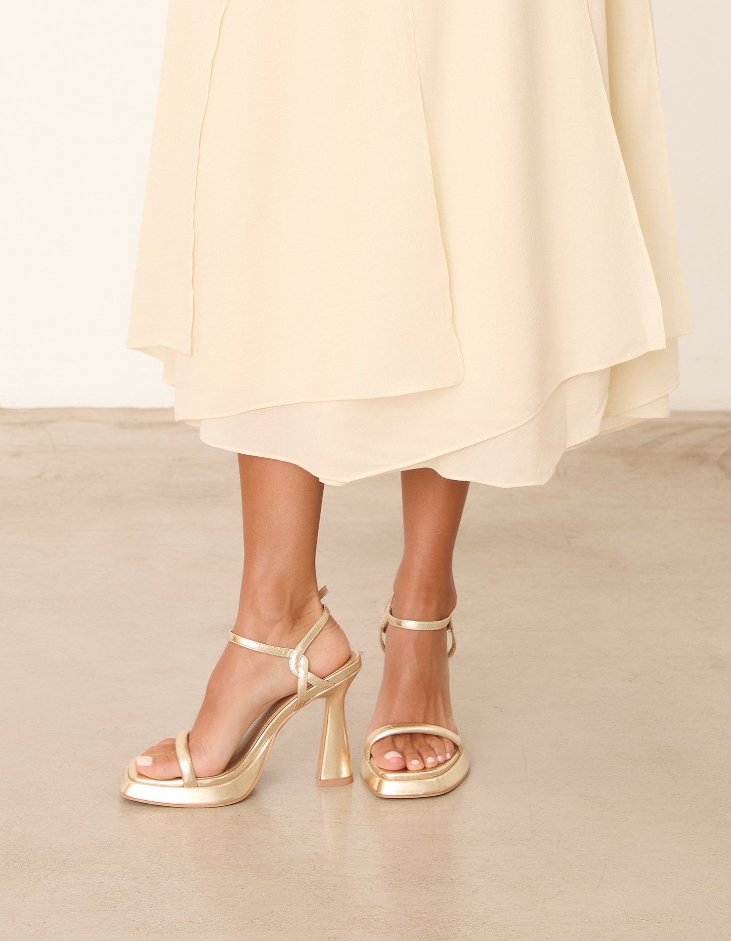 ALAIA DORADO