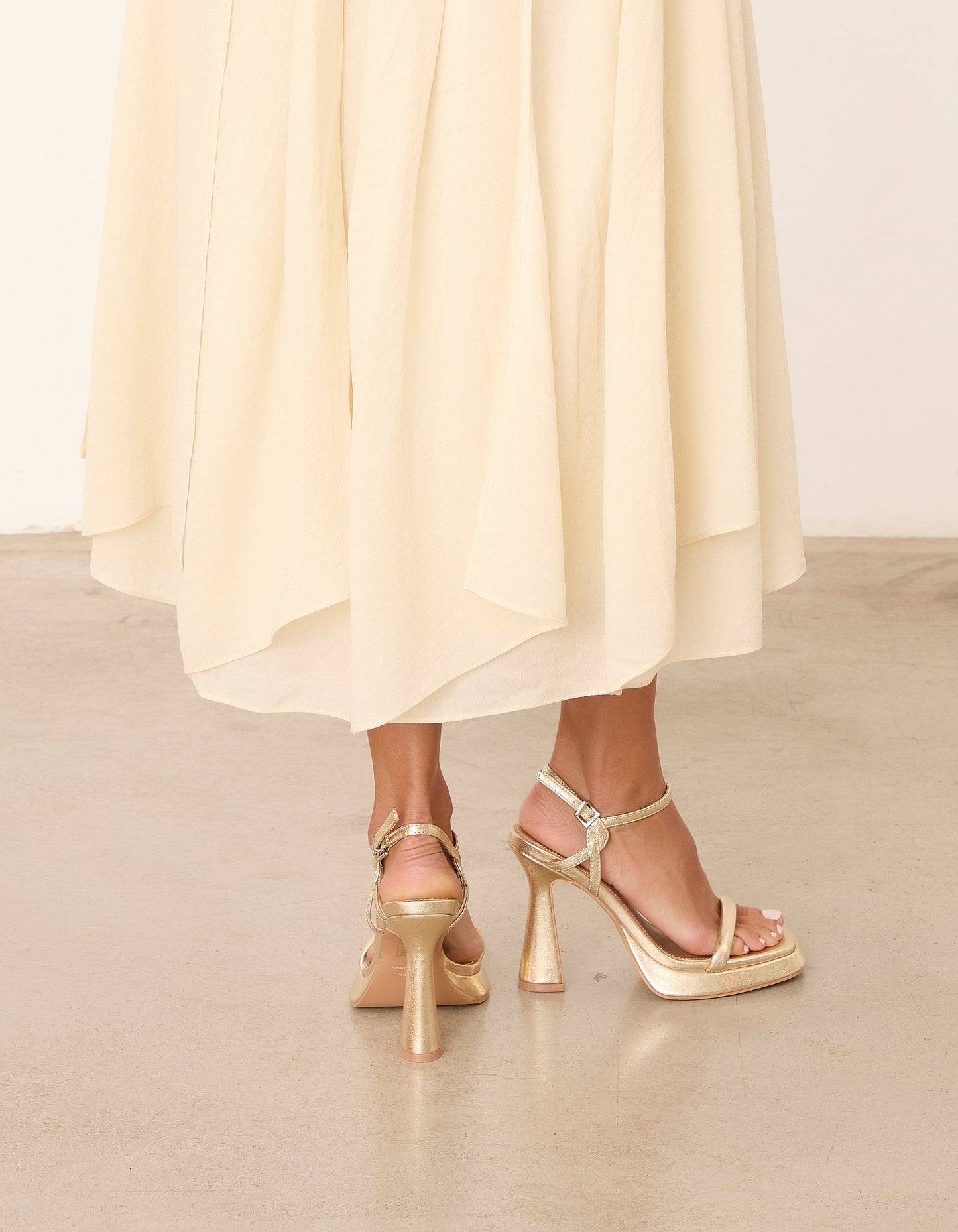 ALAIA DORADO