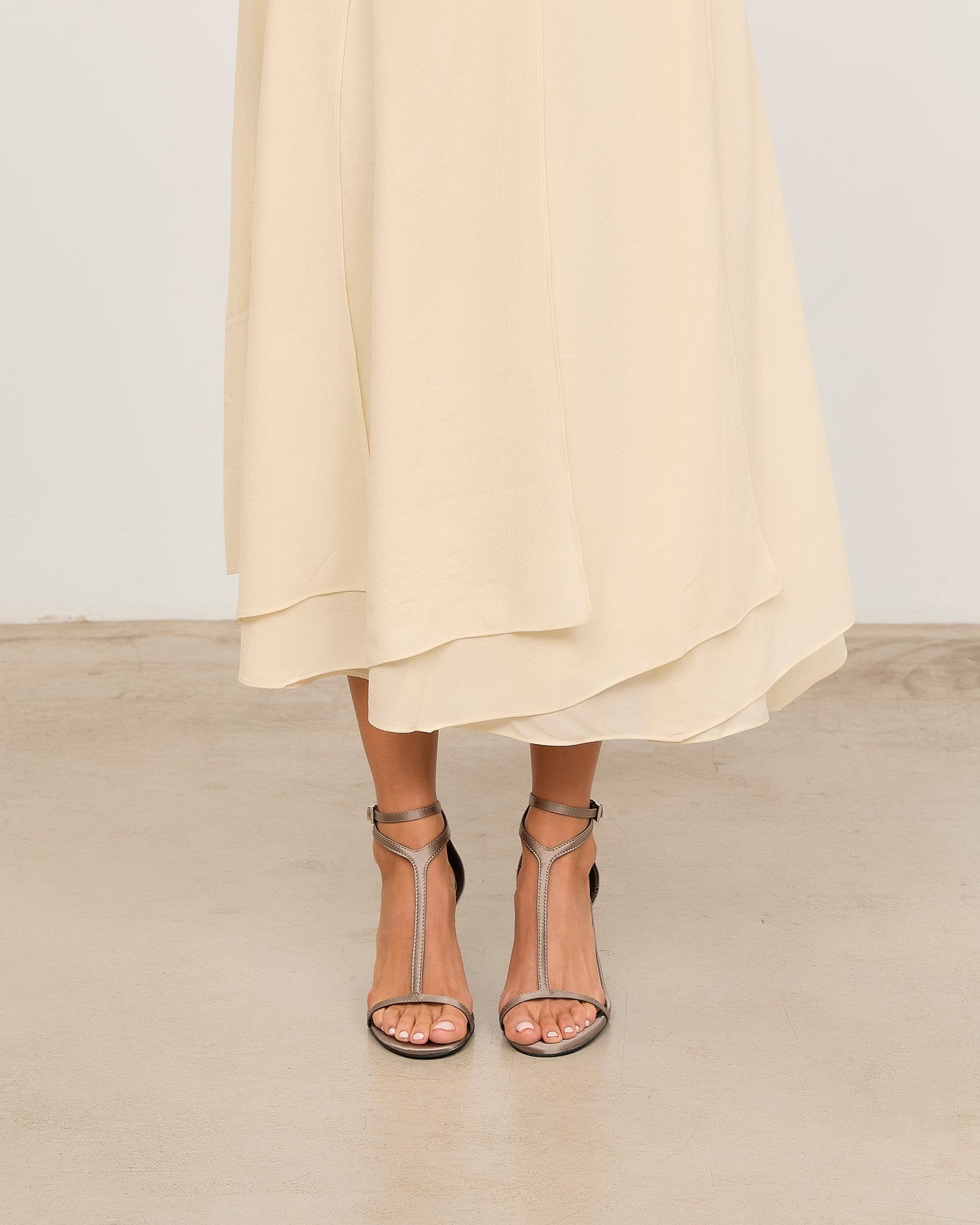 EDNA GRIS SATIN