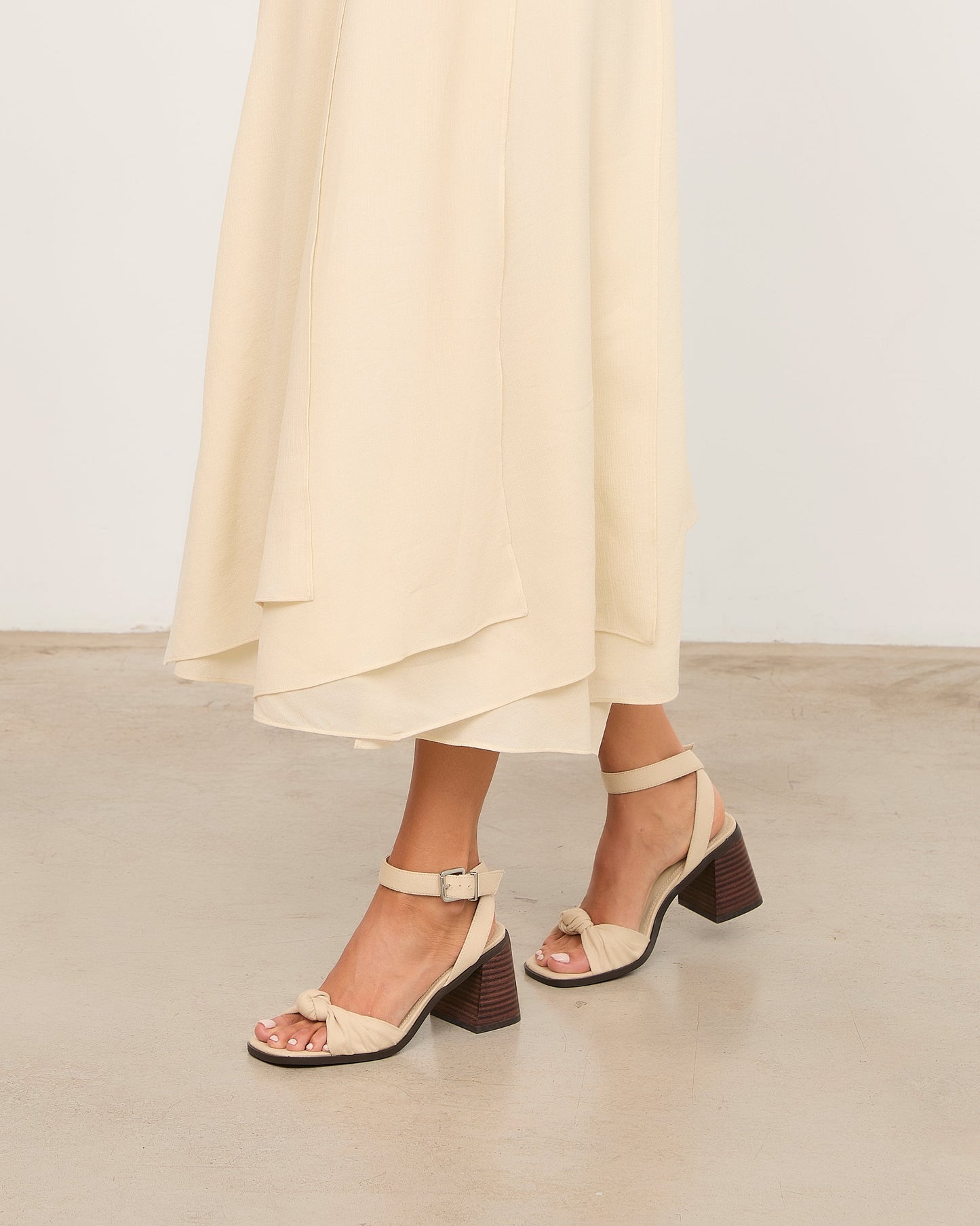 LIANE BEIGE