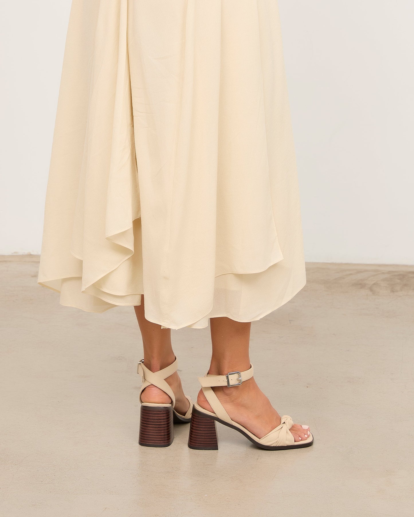 LIANE BEIGE