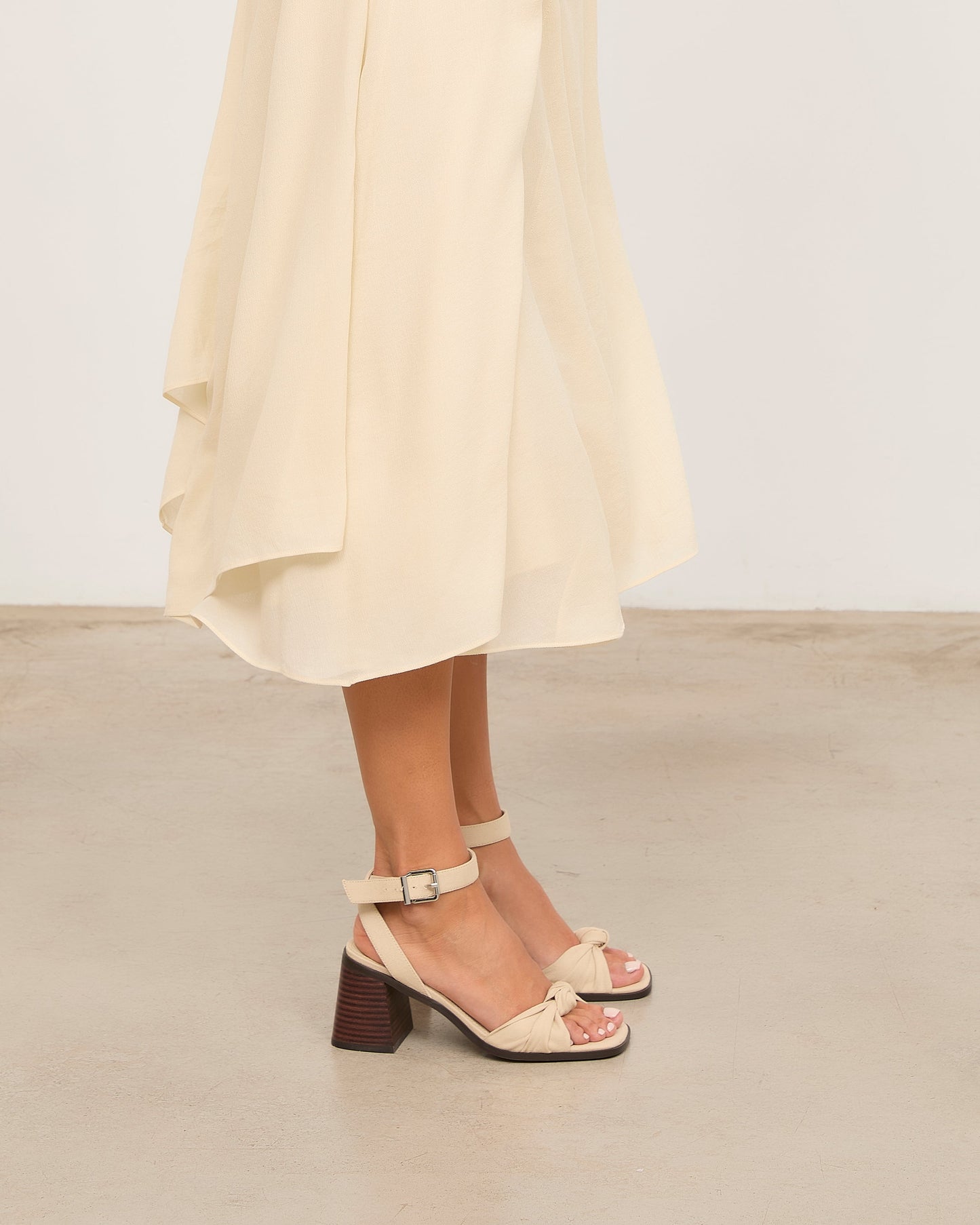 LIANE BEIGE