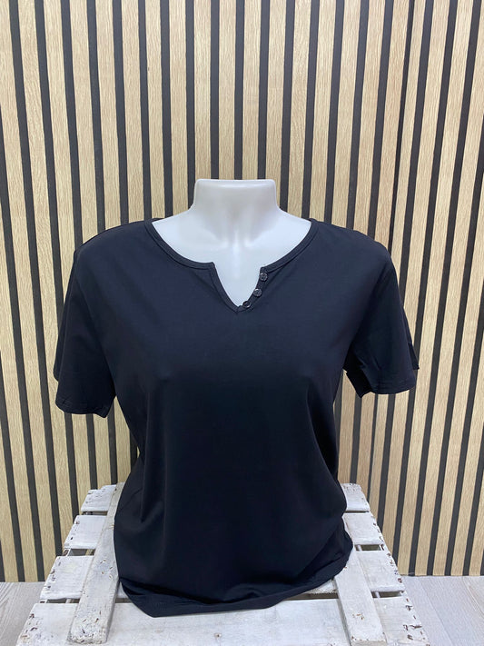 Camiseta negro Sarabi