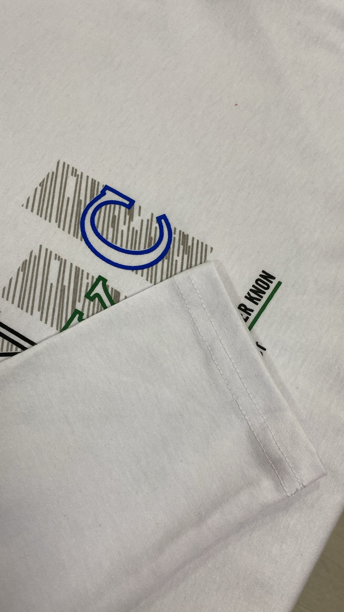 Camiseta blanca Totel