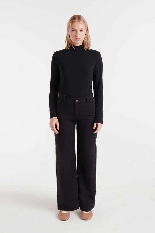 Pantalón vaquero negro